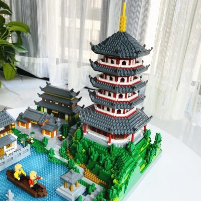 Wise Hawk 2622 West Lake Tower Temple Pagoda - LOZ Blocks Official Store