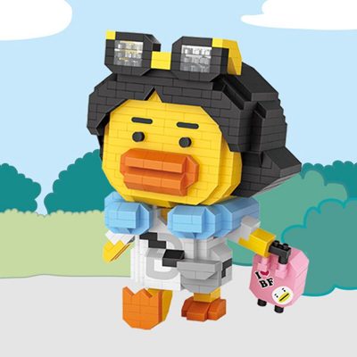 LOZ 9268 Animal World Yellow Duck Trip Suitcase Glasses 3D Model DIY Mini Diamond Blocks Bricks 4 - LOZ Blocks Store